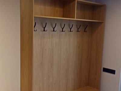 шкаф вешалка